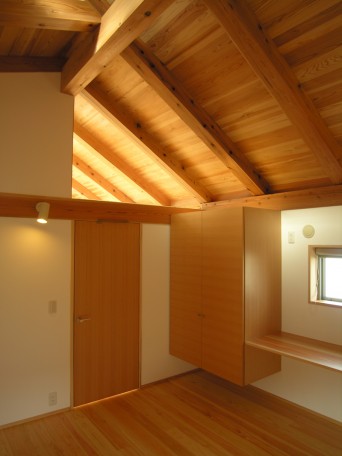 木組みの家「高円寺の家」屋根野地板